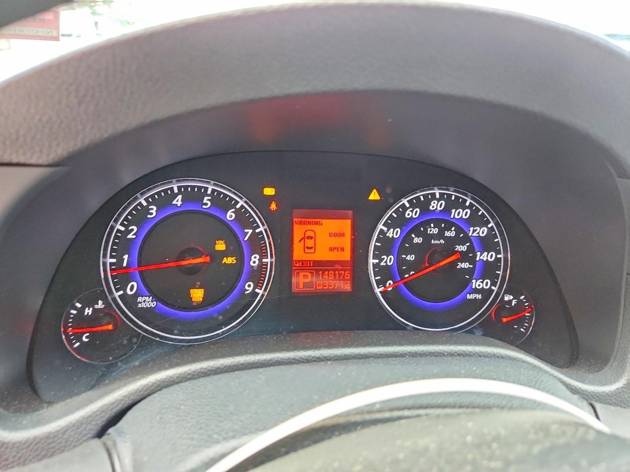 INFINITI G37 X