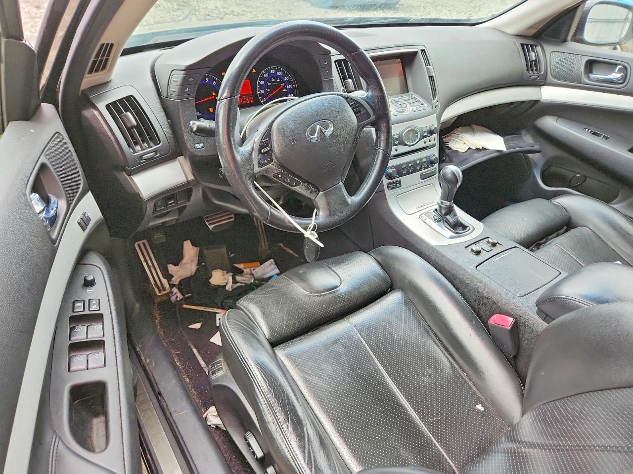 INFINITI G37 X