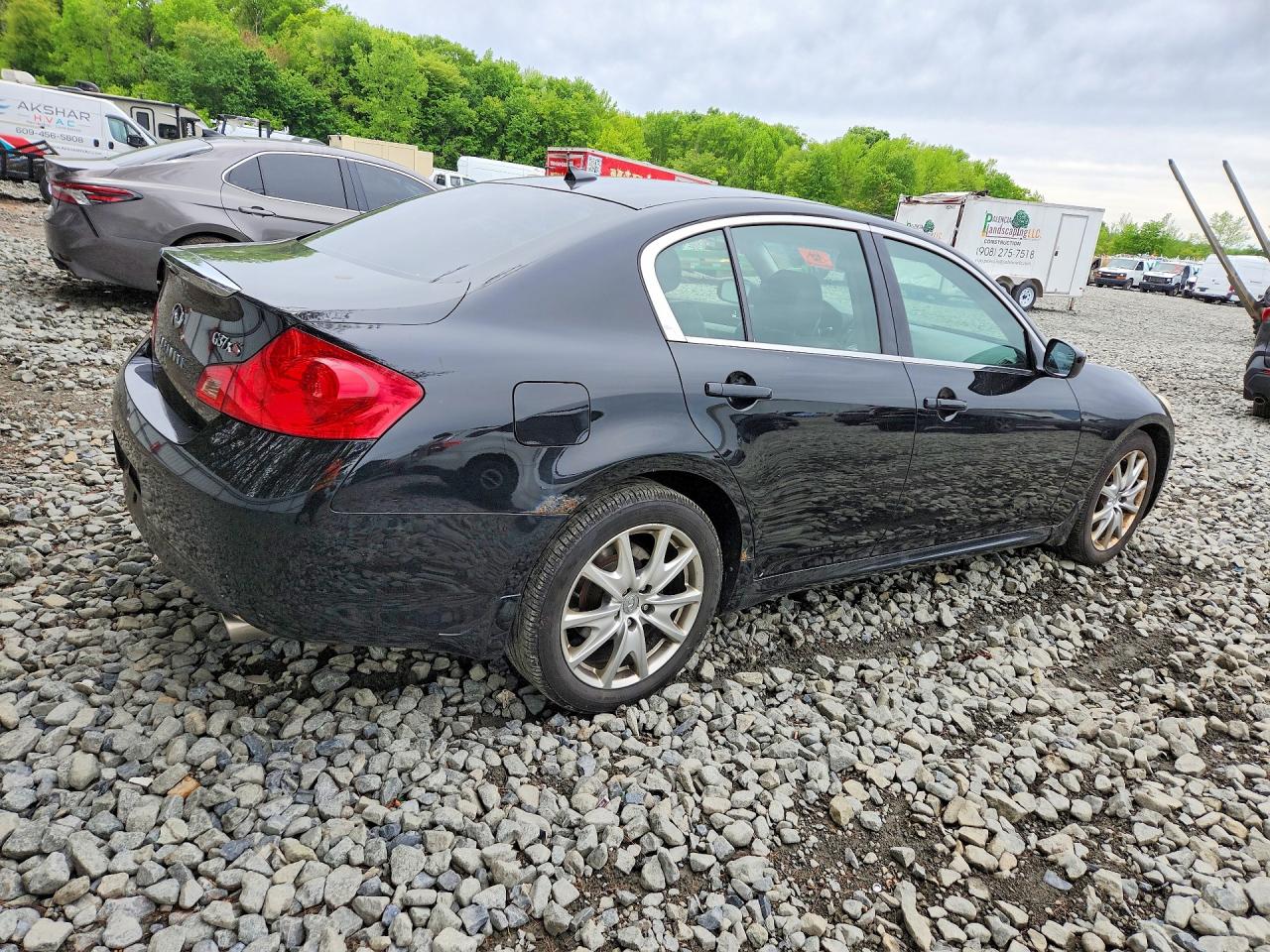 INFINITI G37 X