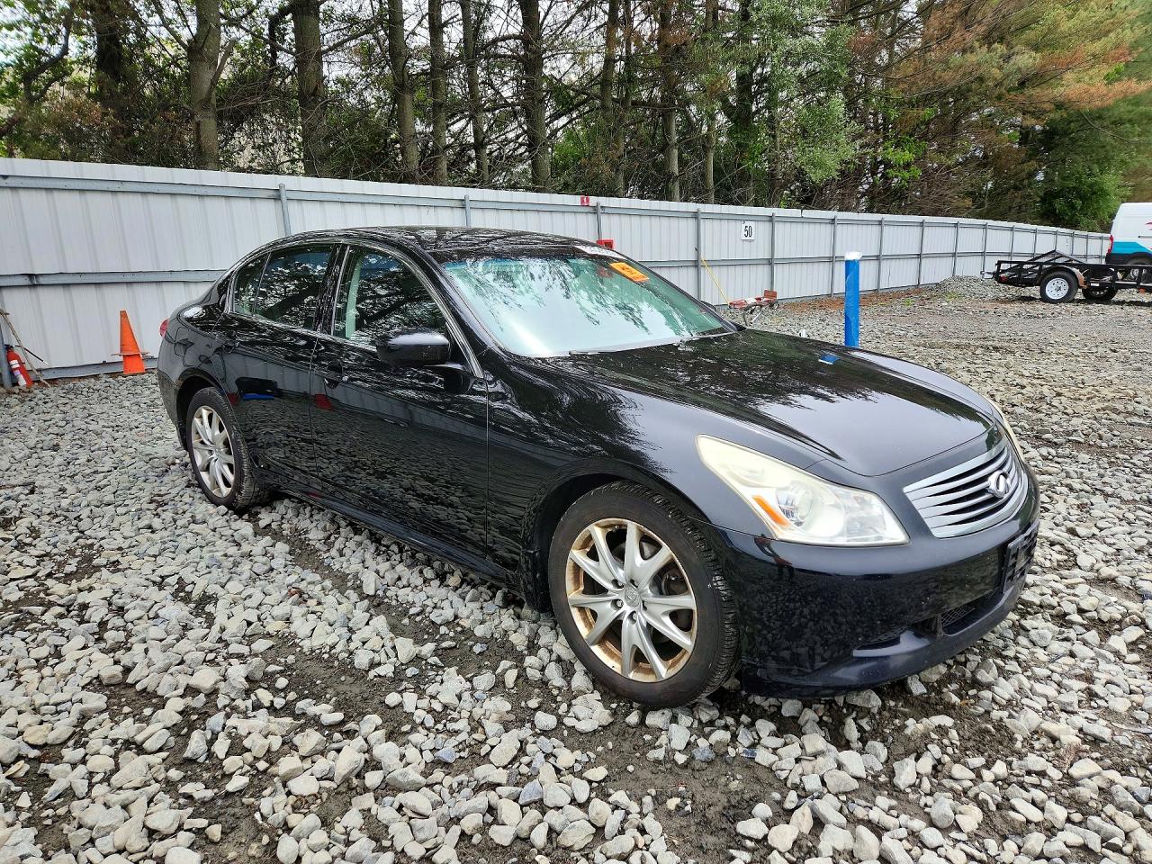 INFINITI G37 X