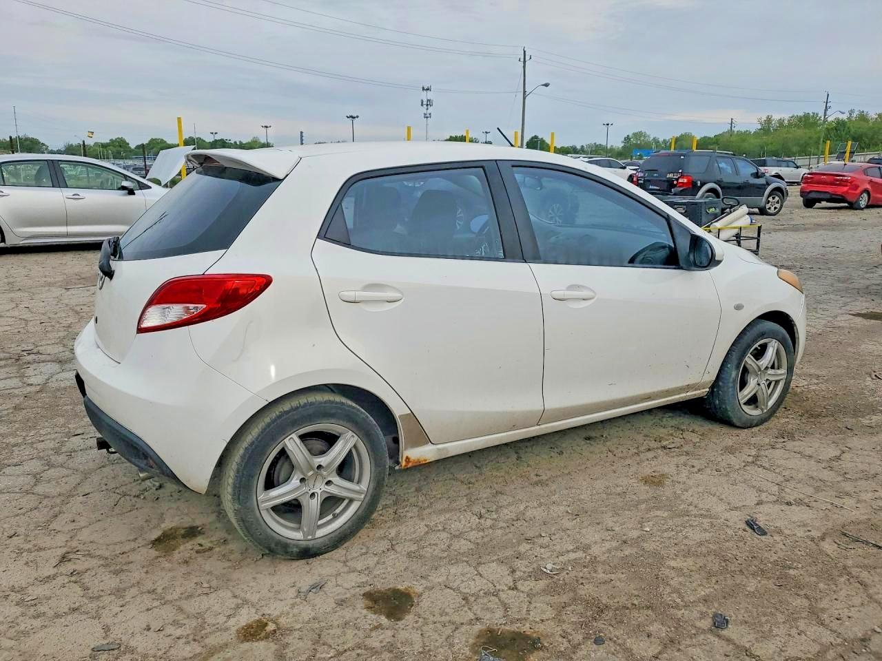 Mazda Mazda 2