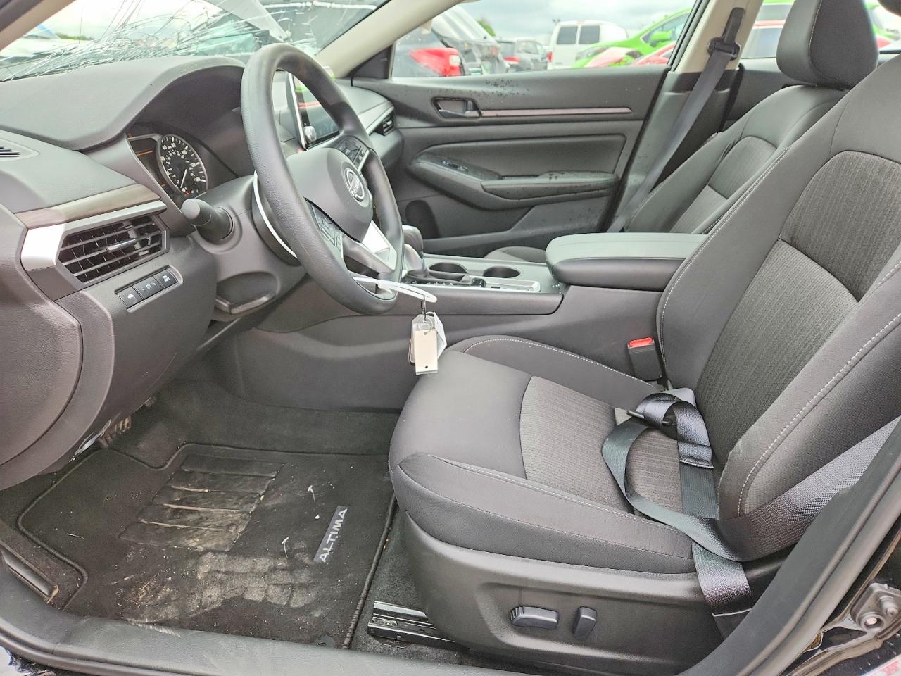 Nissan Altima Sv