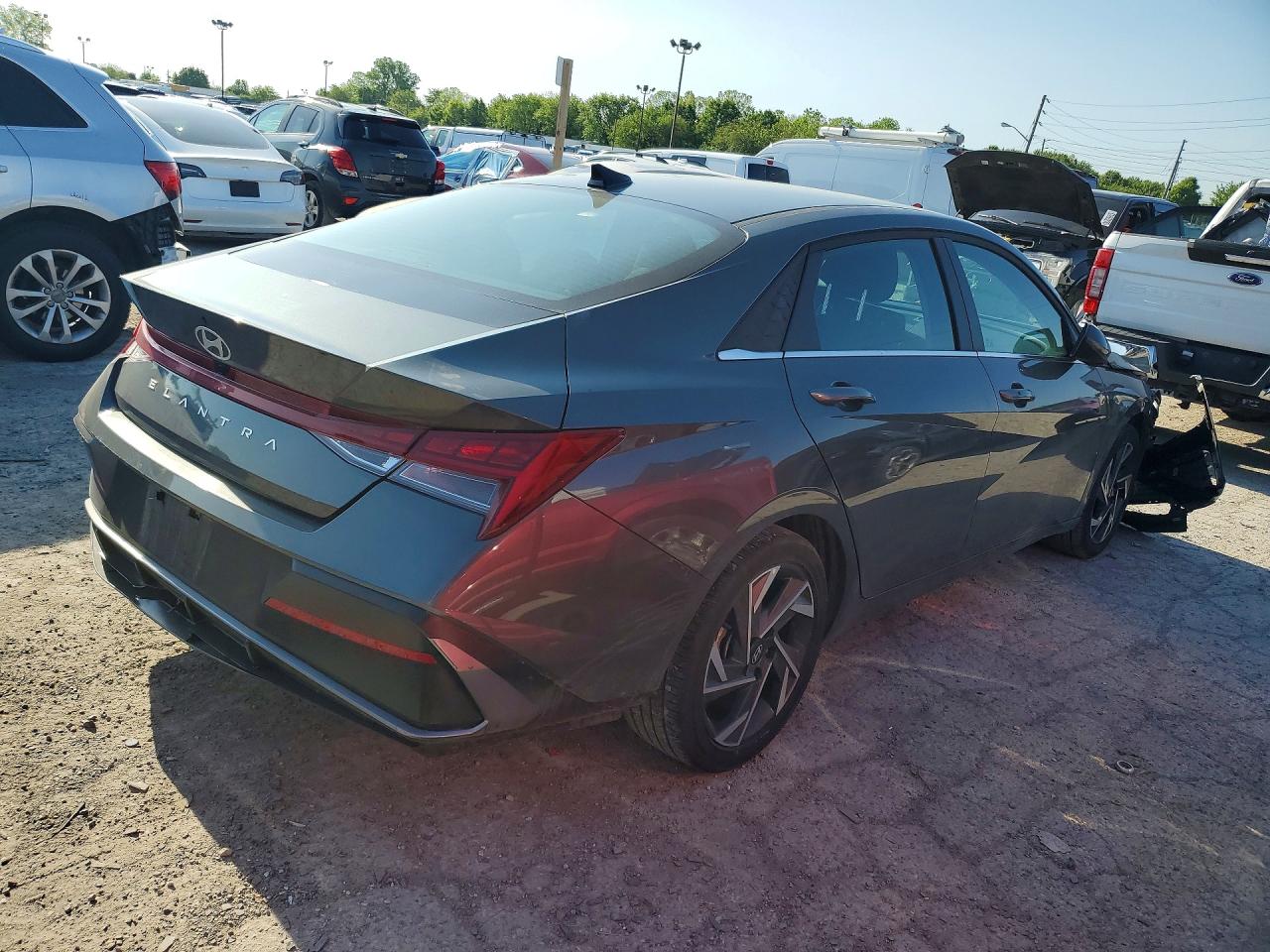 Hyundai ELANTRA Sel