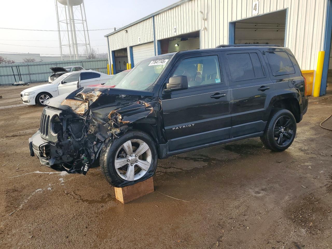 Salvage Jeep Patriot Image