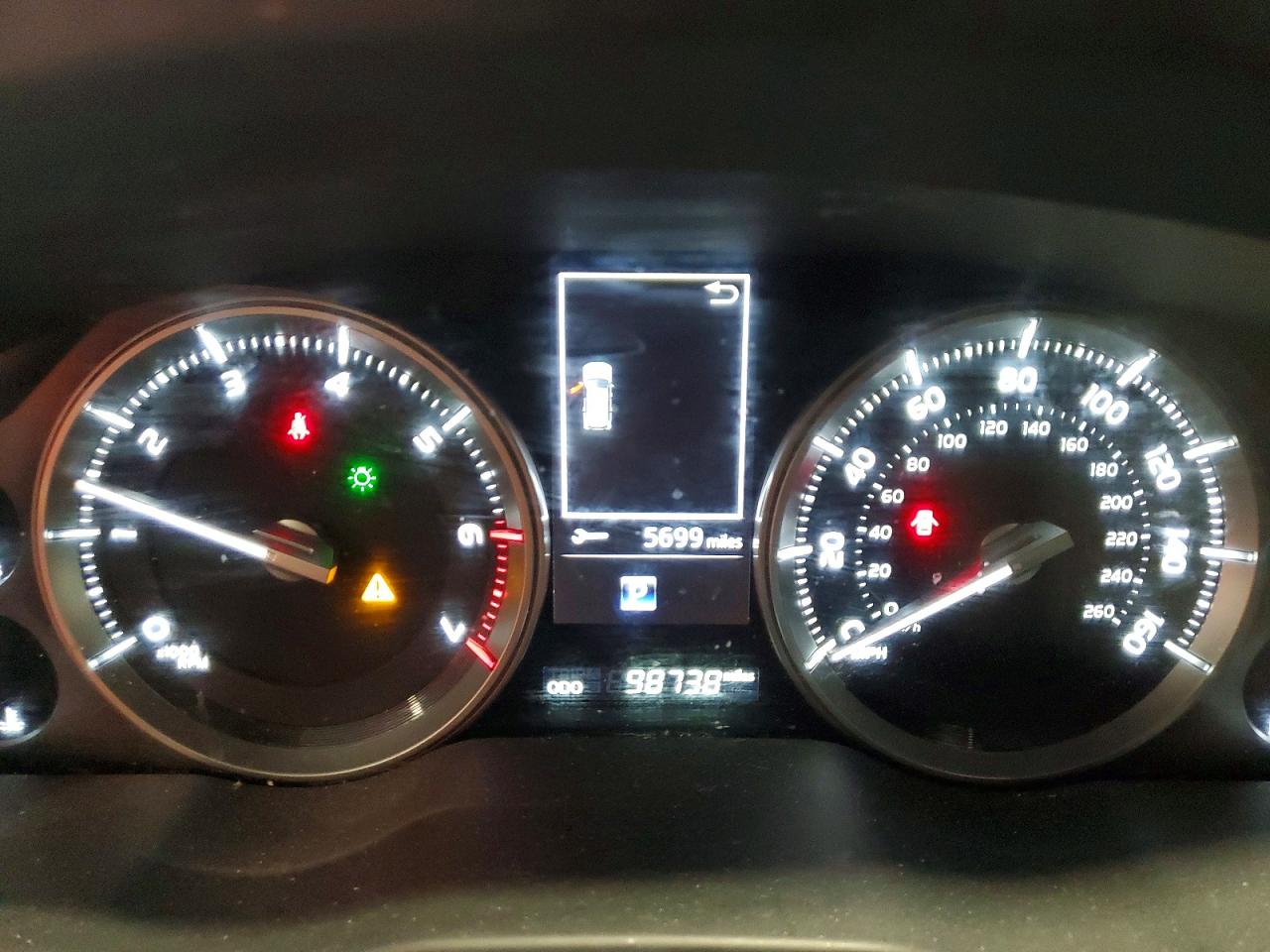 Toyota Land Cruis Heritage Edition