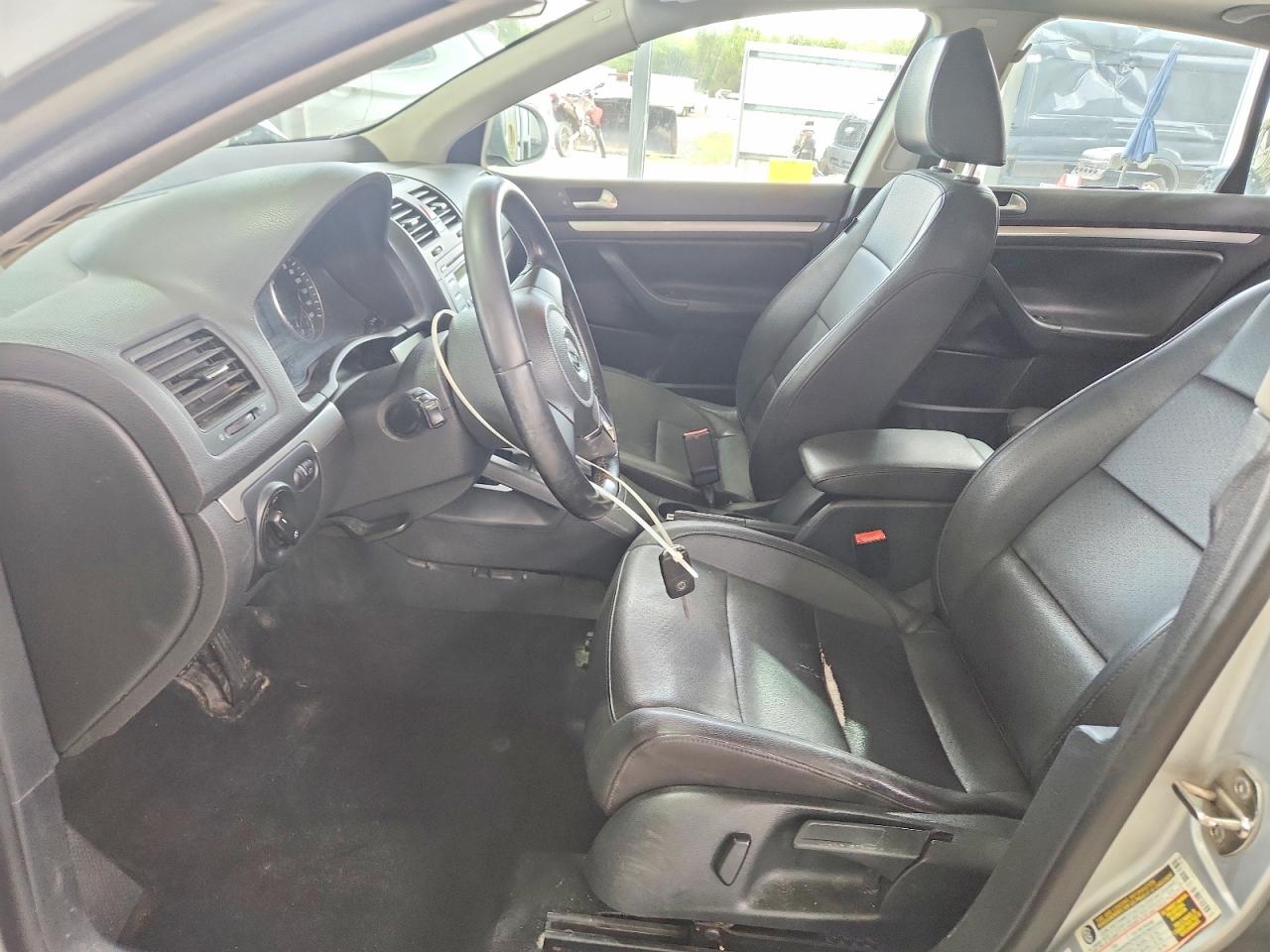 Volkswagen Jetta Se