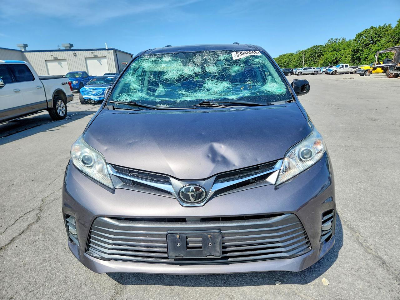 Toyota Sienna Xle 8-passenger