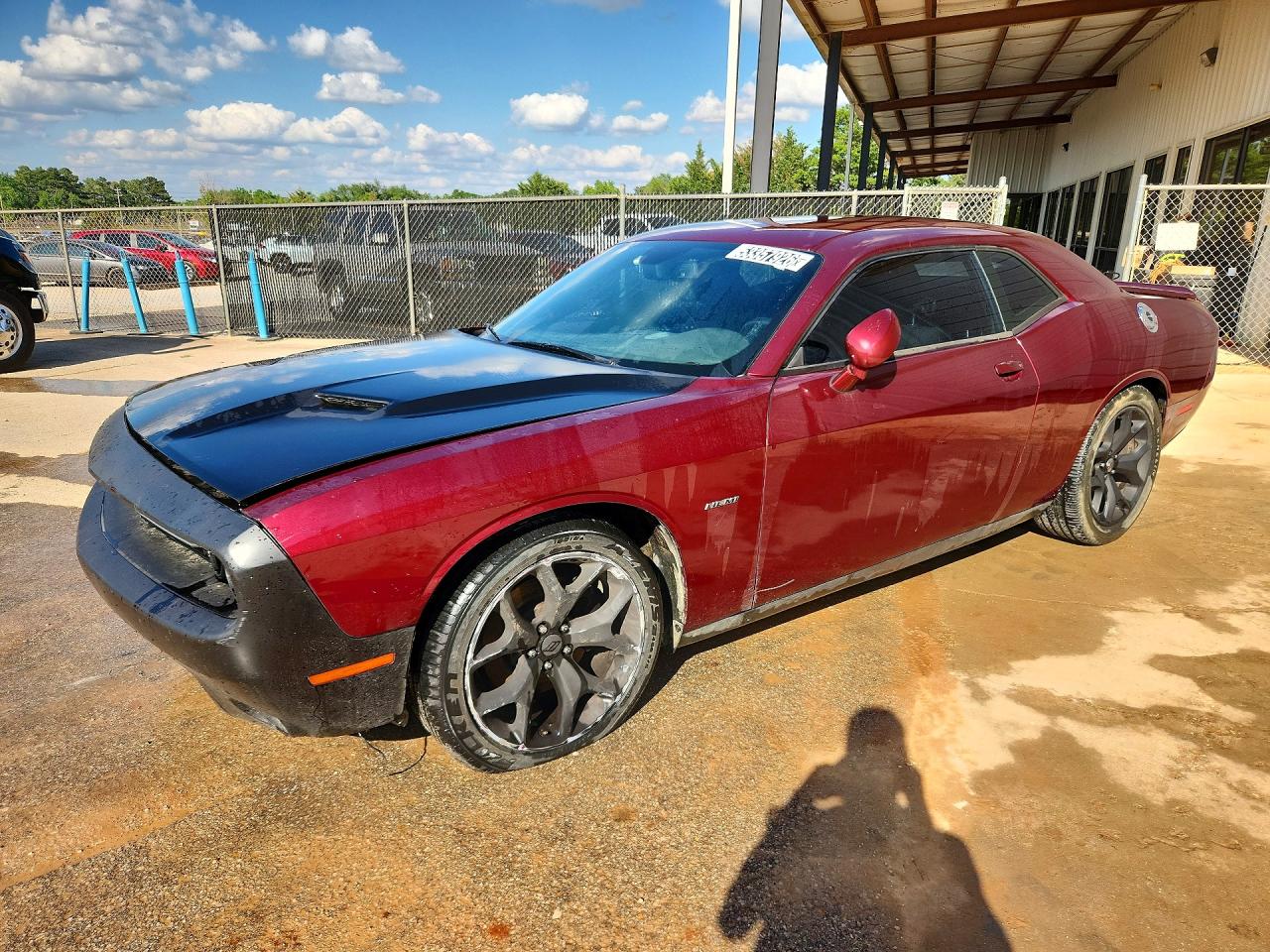 Salvage Dodge Challenger Image