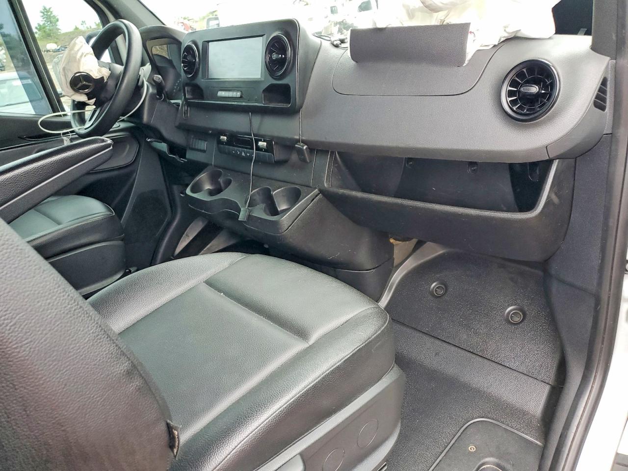 Mercedes-Benz Sprinter 2500