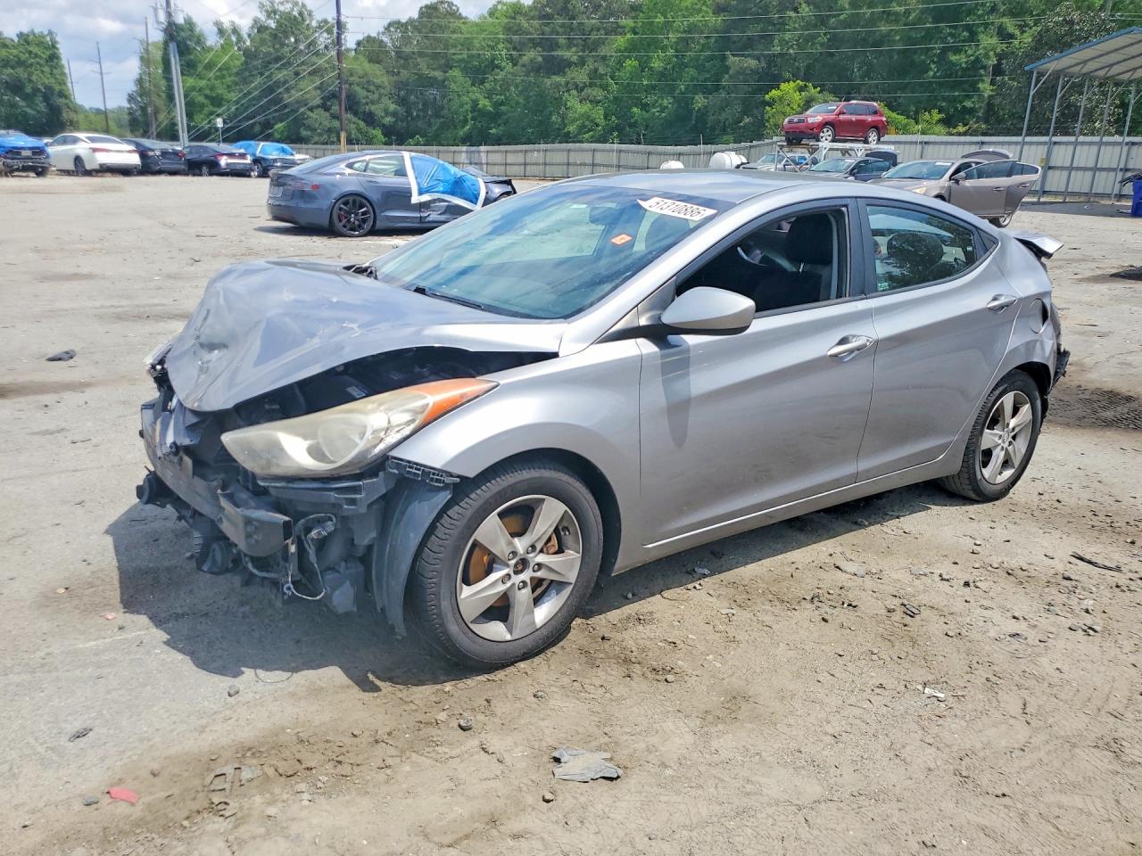 Salvage Hyundai ELANTRA Image