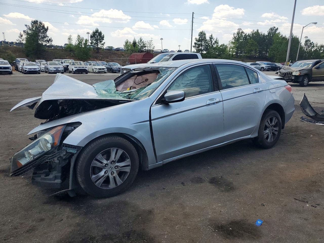 Salvage Honda Accord Image