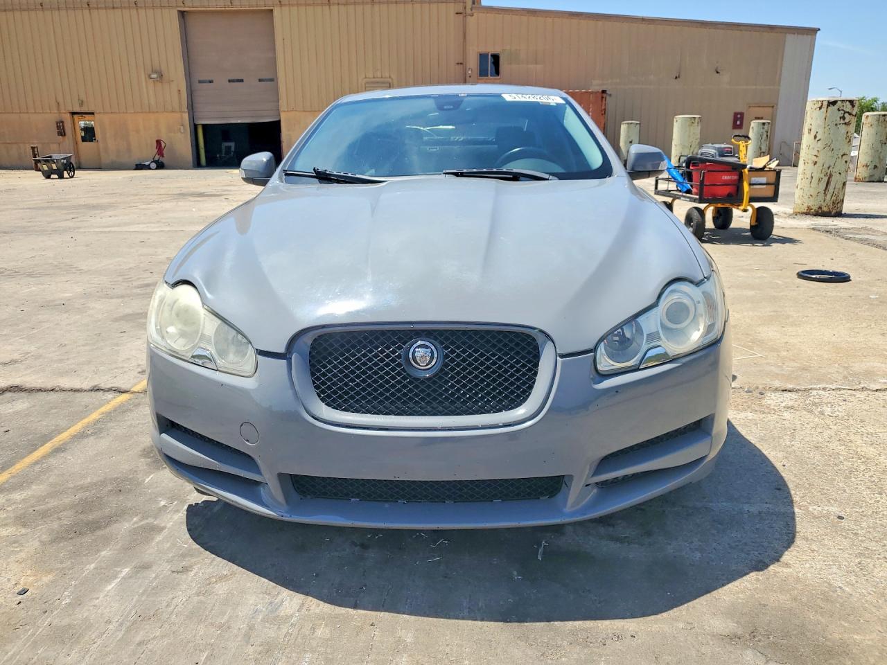 Jaguar XF Luxury
