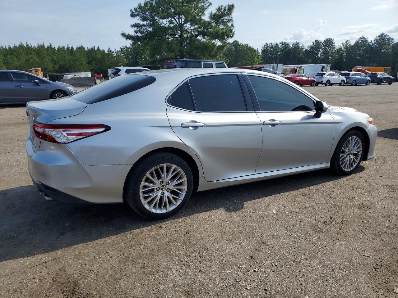 Toyota Camry Xle