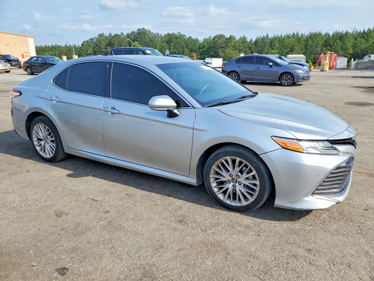 Toyota Camry Xle
