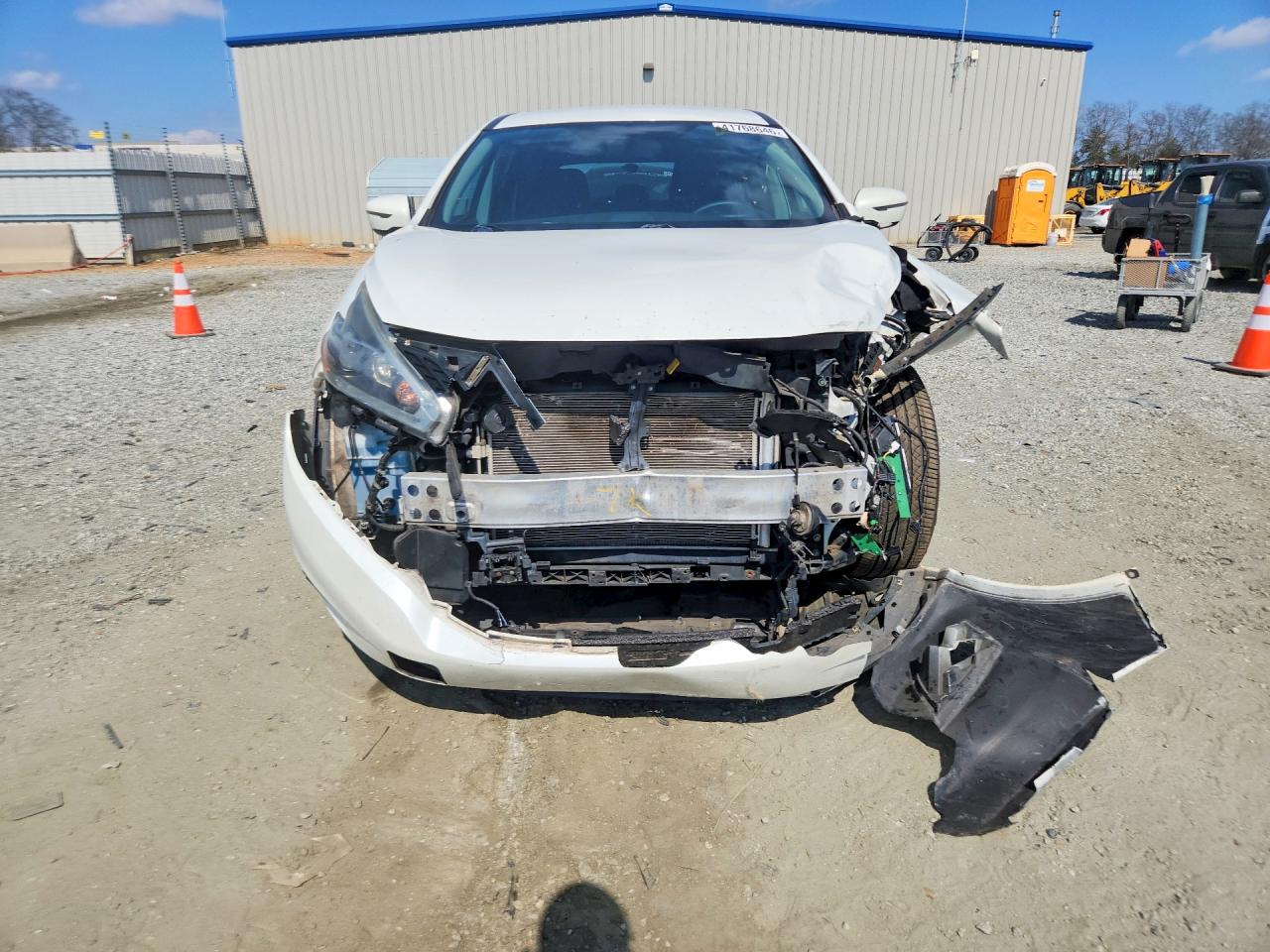Nissan Murano S