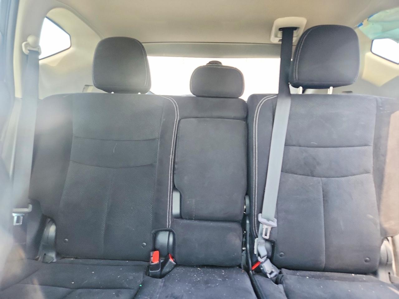 Nissan Murano S