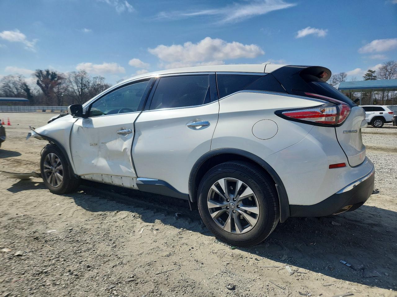 Nissan Murano S