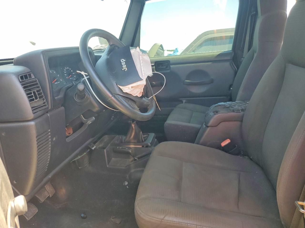 Jeep Wrangler Sport