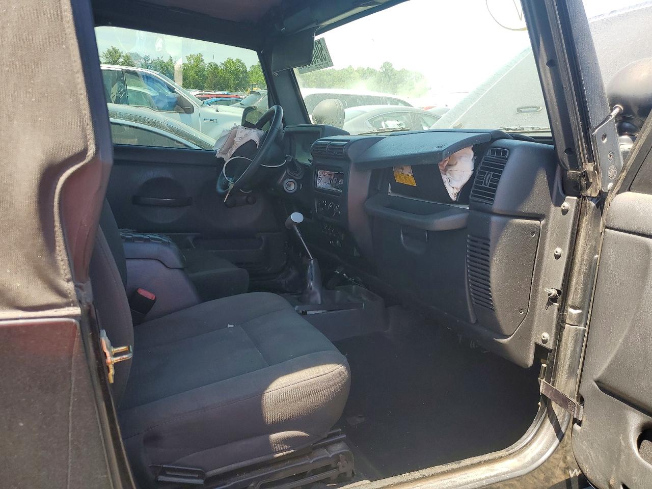 Jeep Wrangler Sport
