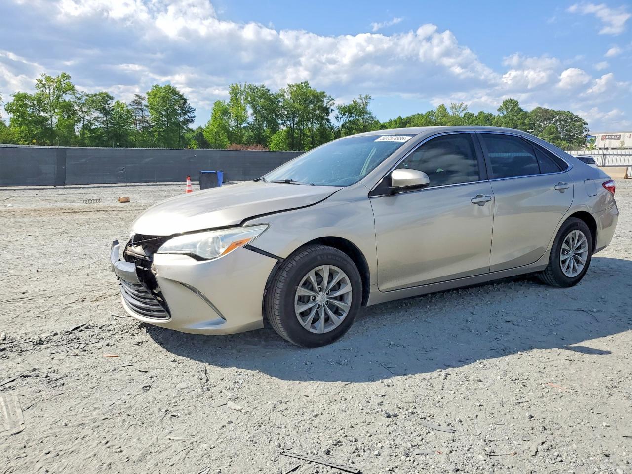 Salvage Toyota Camry Image