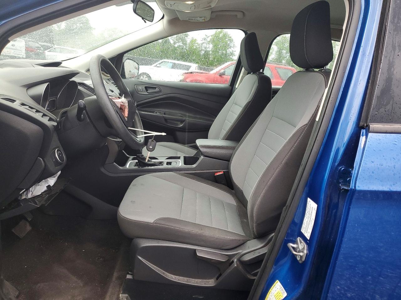 Ford Escape S
