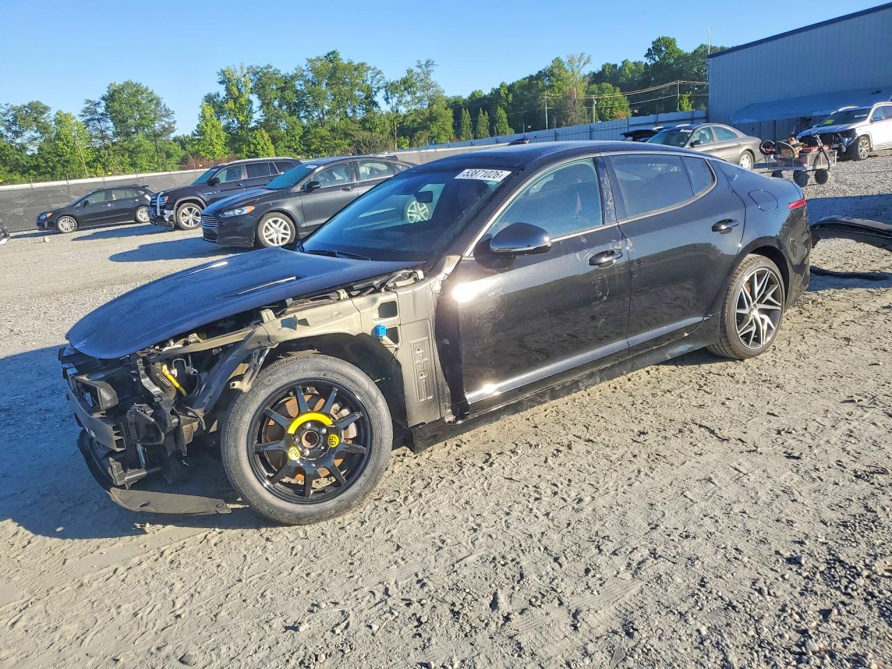 Salvage Kia Stinger Image