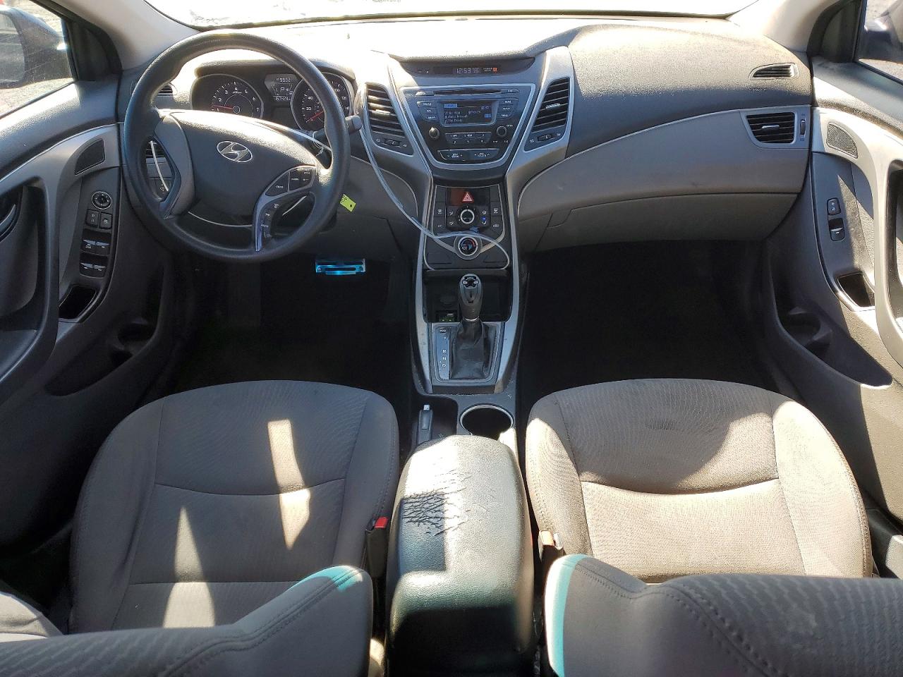 Hyundai ELANTRA Se