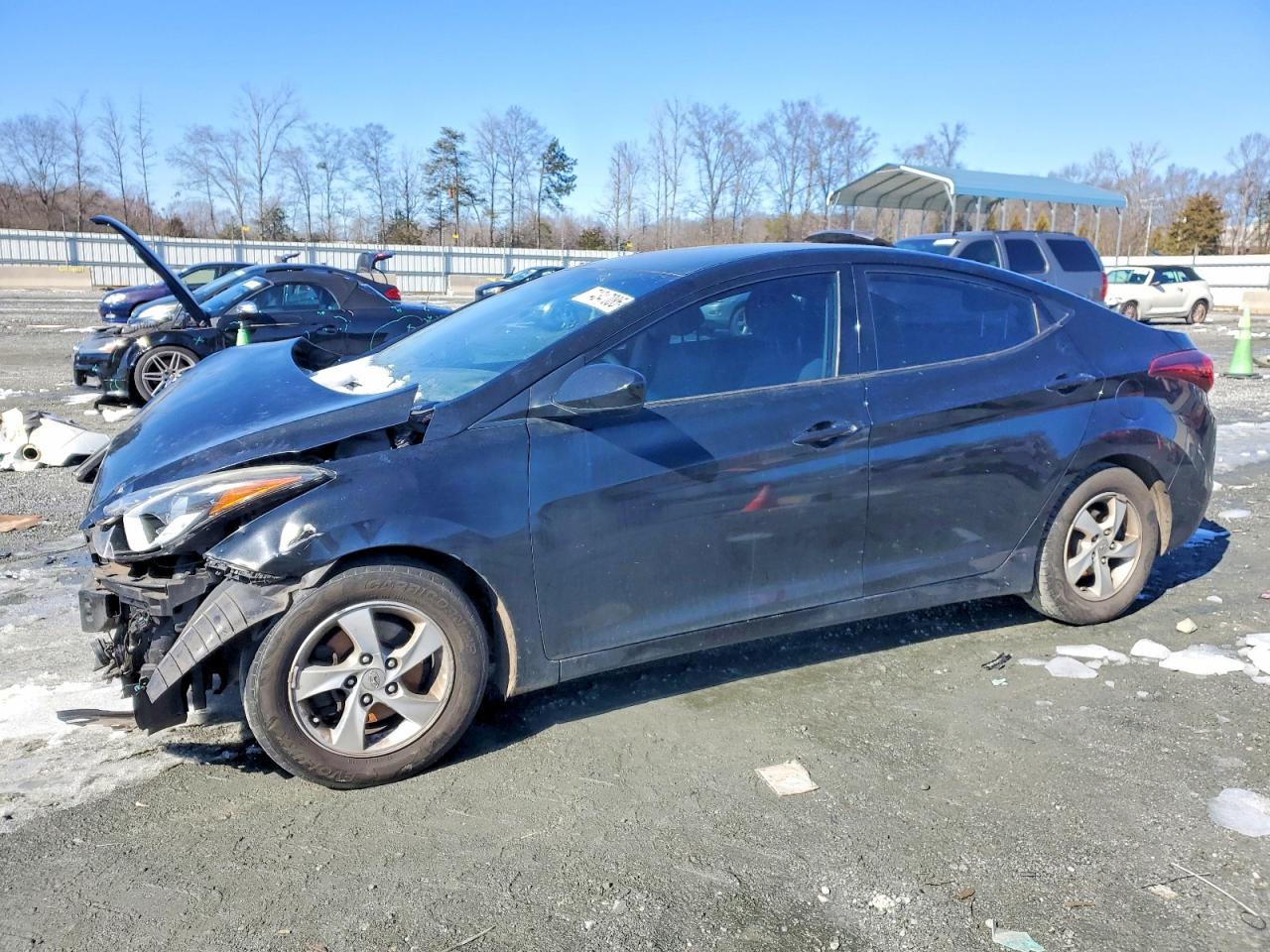 Salvage Hyundai ELANTRA Image