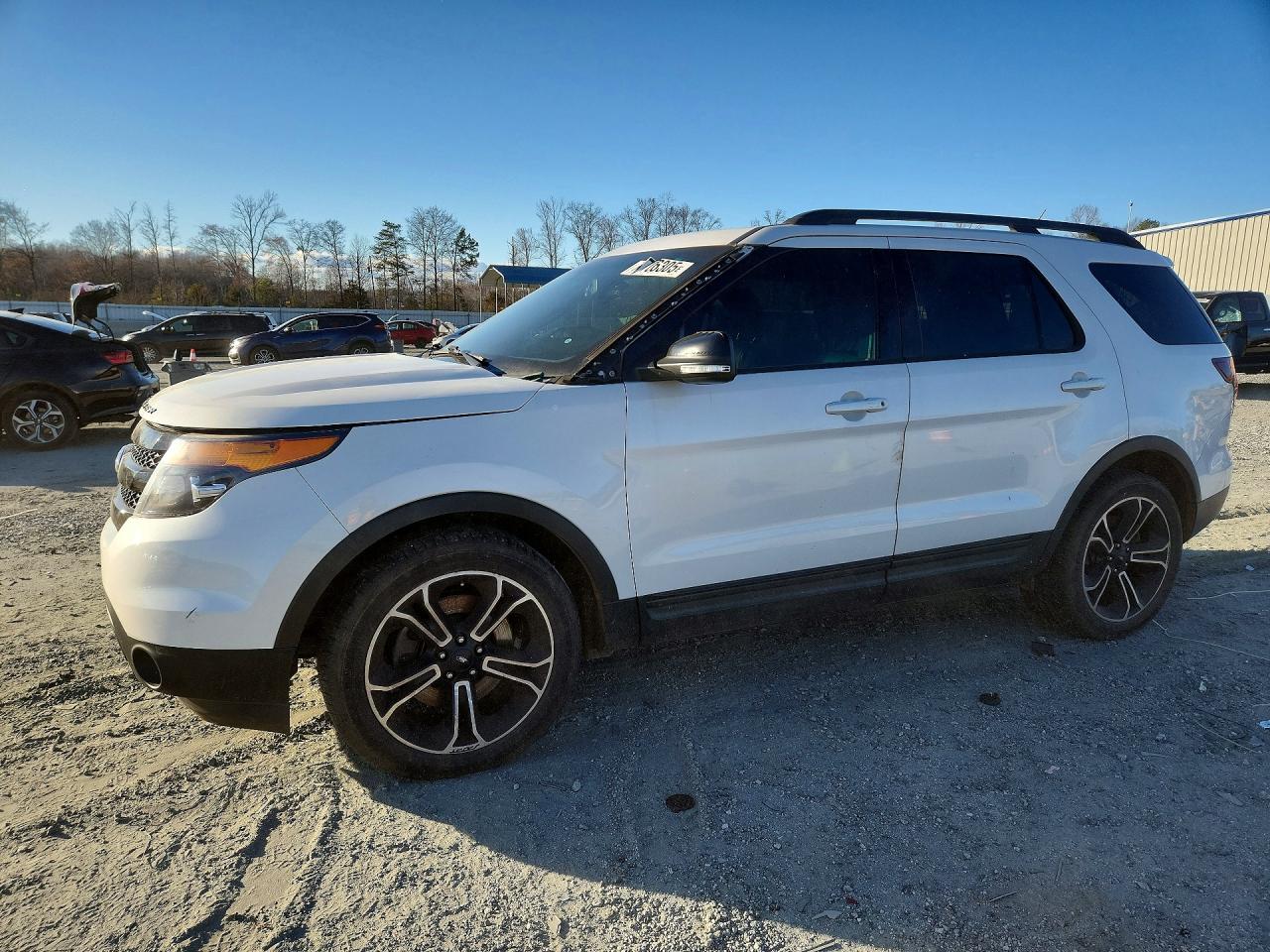 Salvage Ford Explorer Image