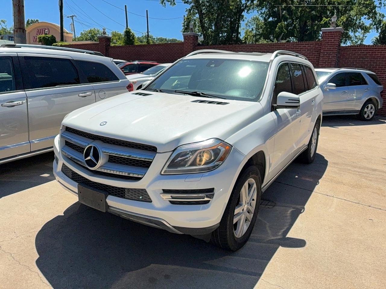 Mercedes-Benz G-Class 450 4matic