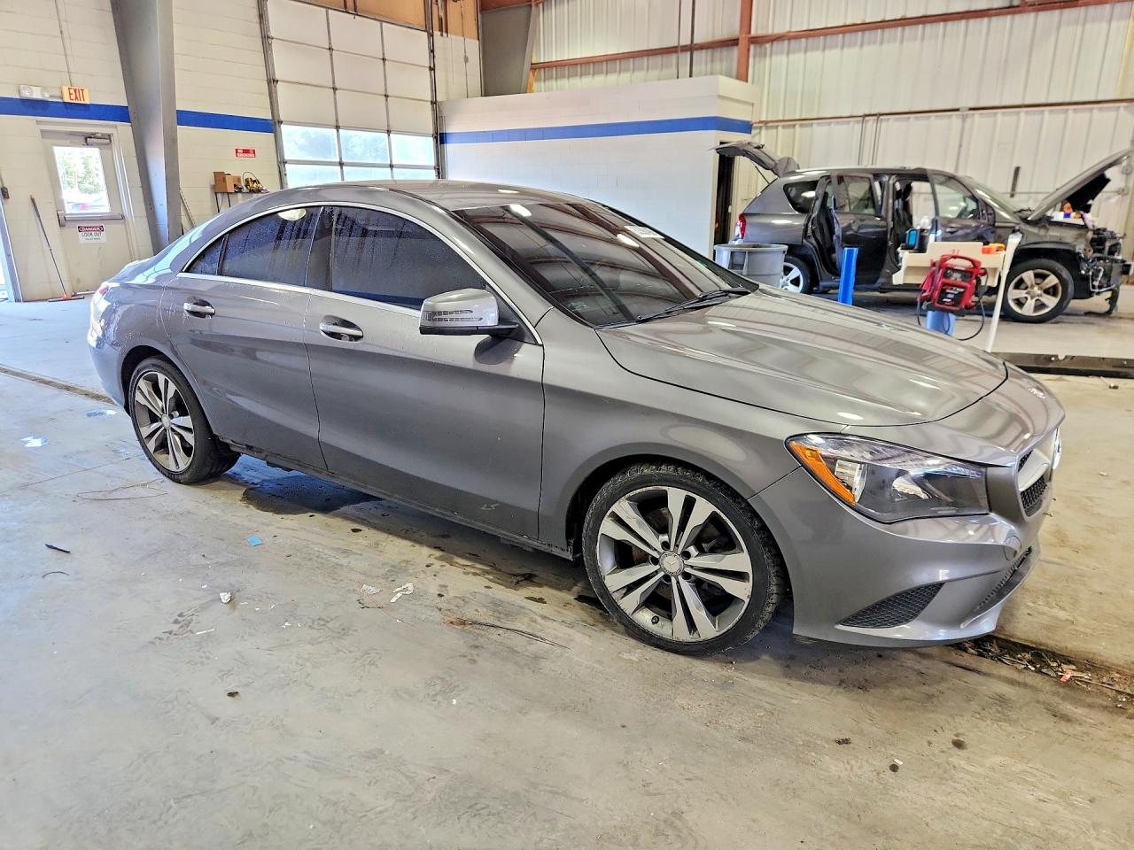 Mercedes-Benz Cla-class 250