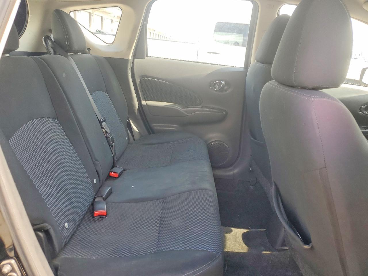 Nissan Versa Sv