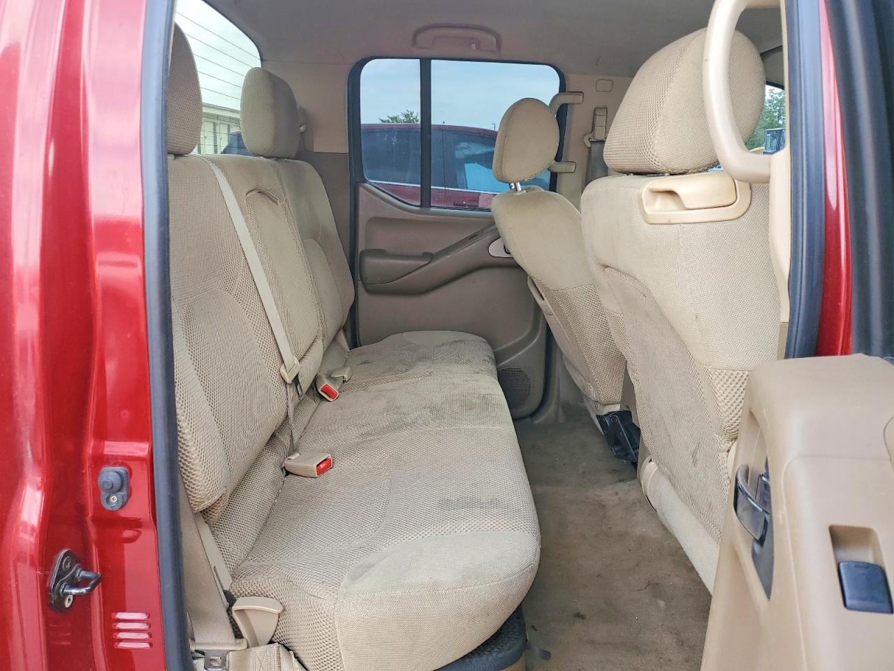 Nissan Frontier Se