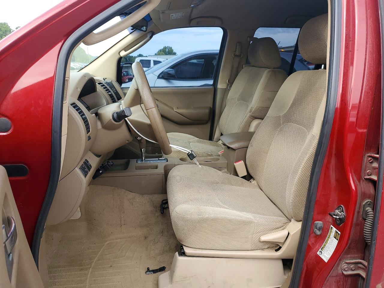 Nissan Frontier Se
