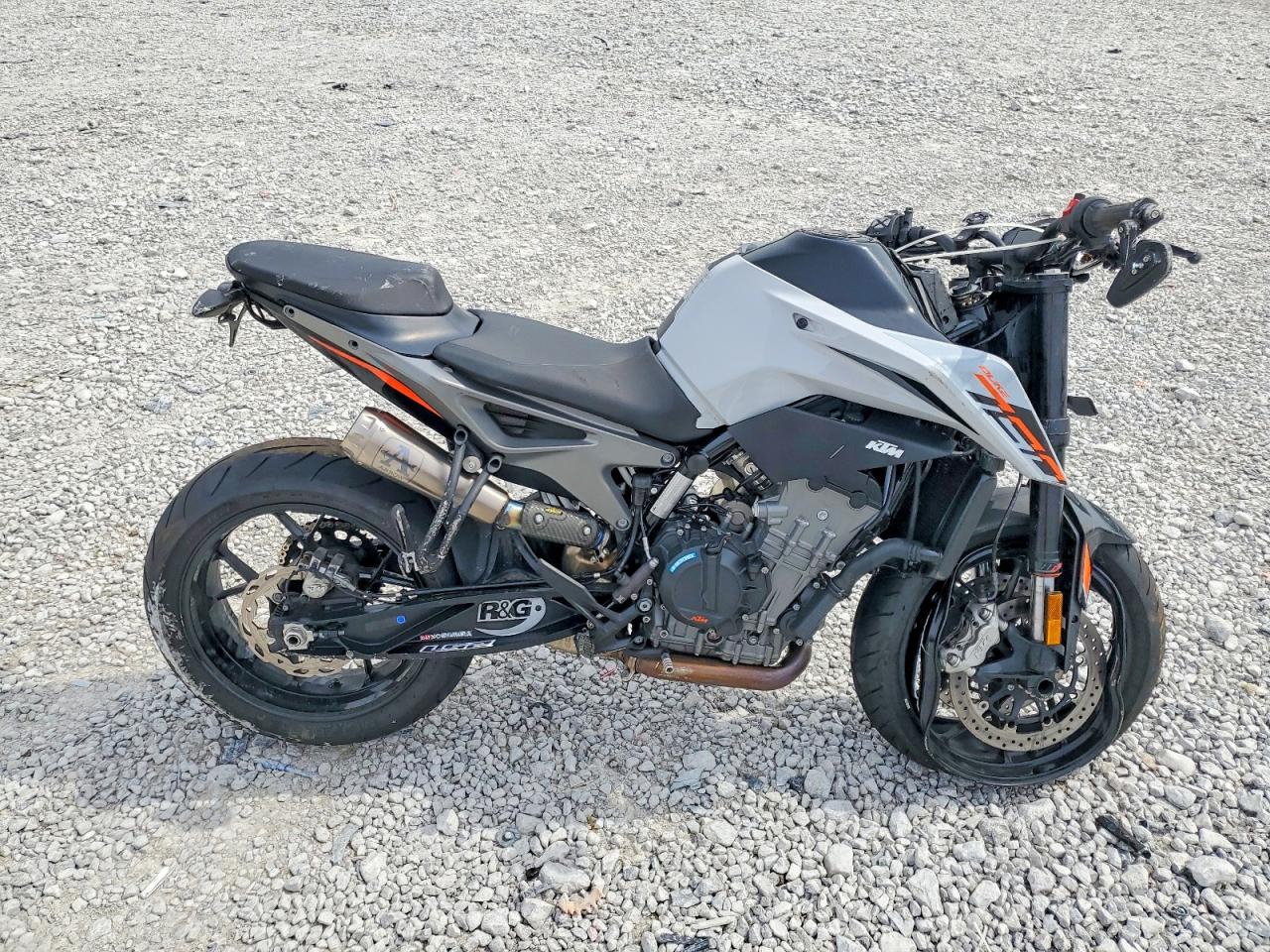 Salvage KTM 790 Duke Image