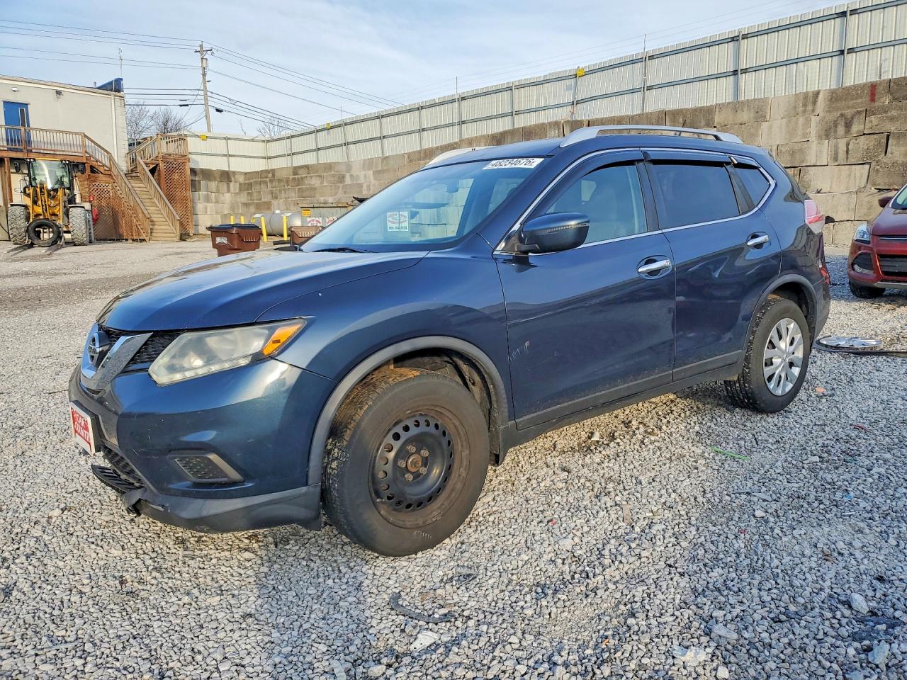 Salvage Nissan Rogue Image