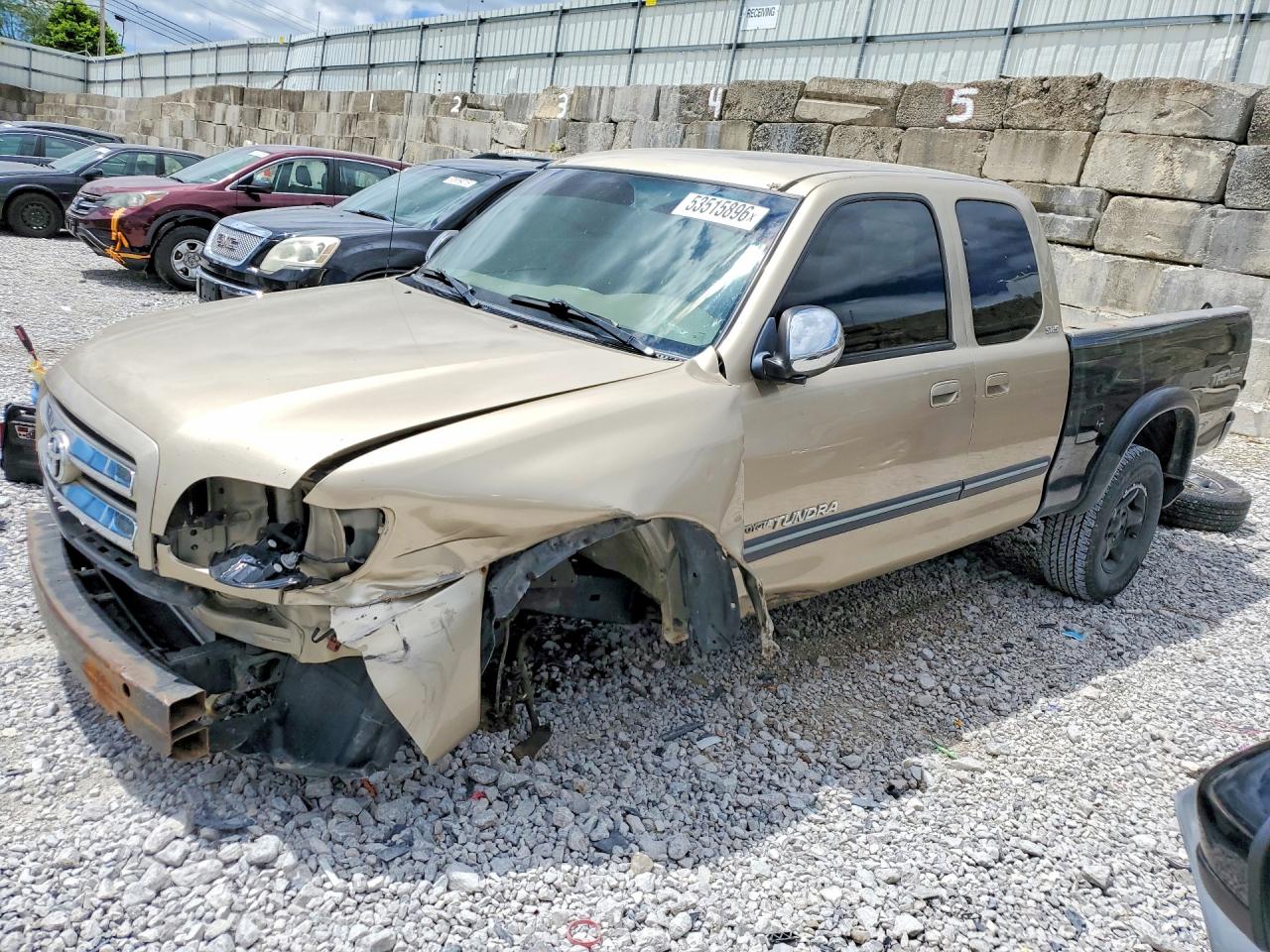 Salvage Toyota Tundra Image