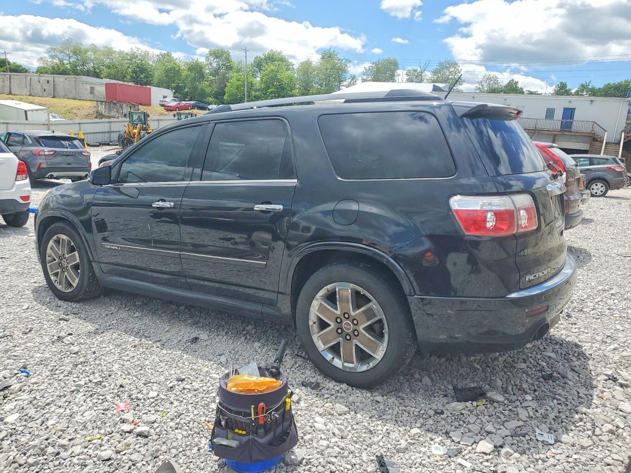 GMC Acadia Denali