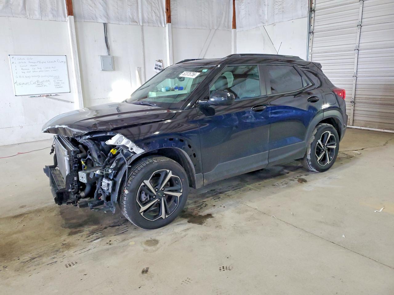 Salvage Chevrolet Trailblaze Image