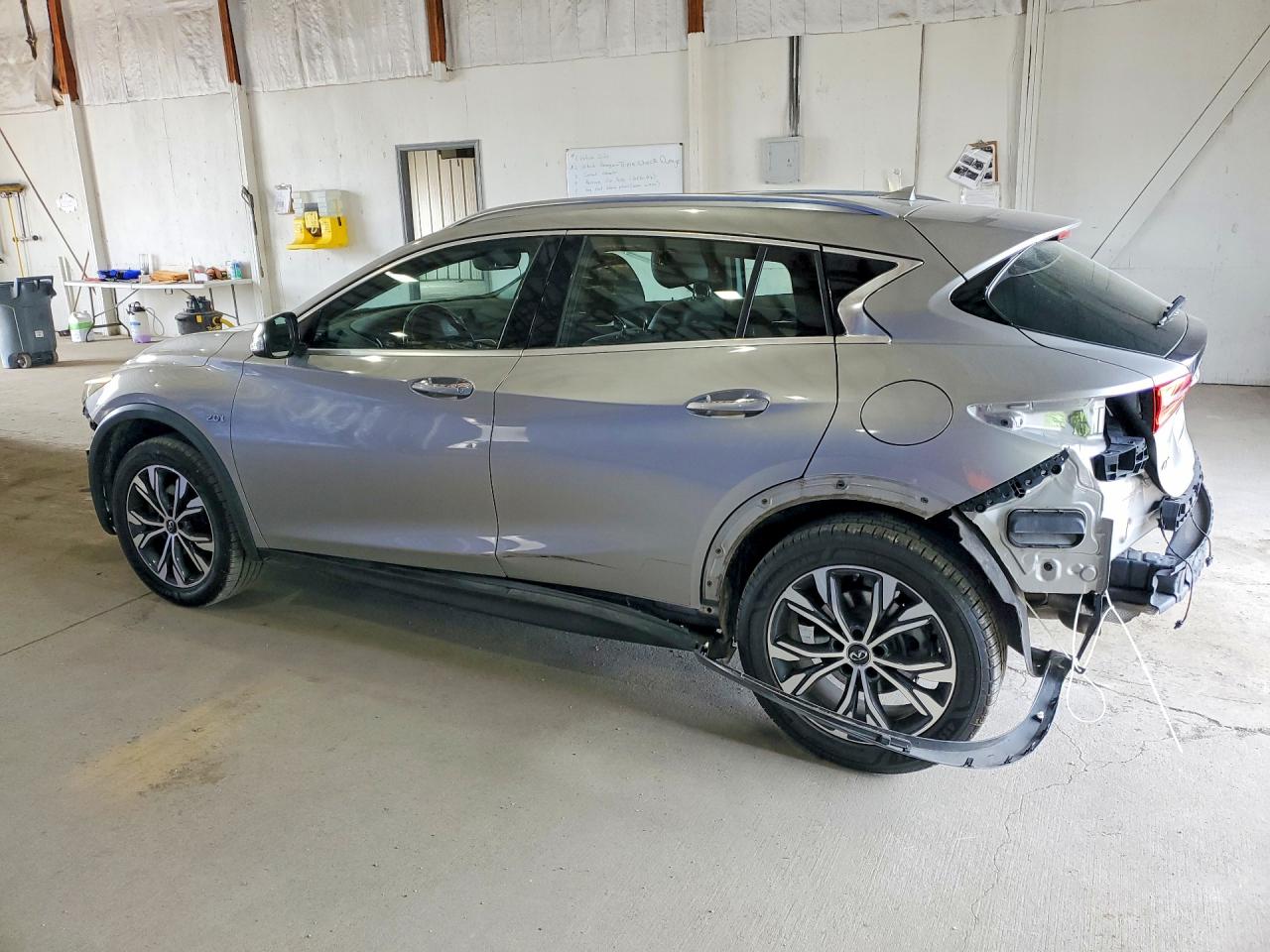 INFINITI Qx Premium