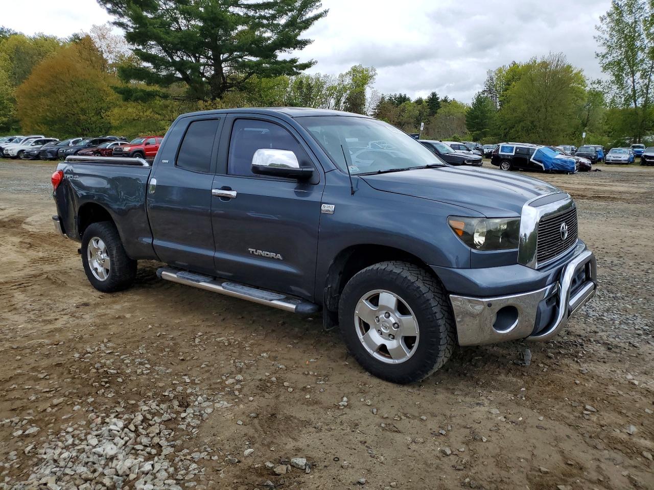 Toyota Tundra Double Cab Sr5