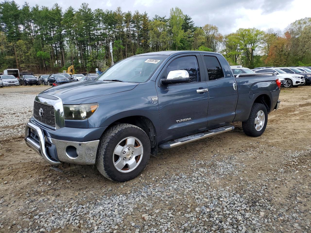 Salvage Toyota Tundra Image