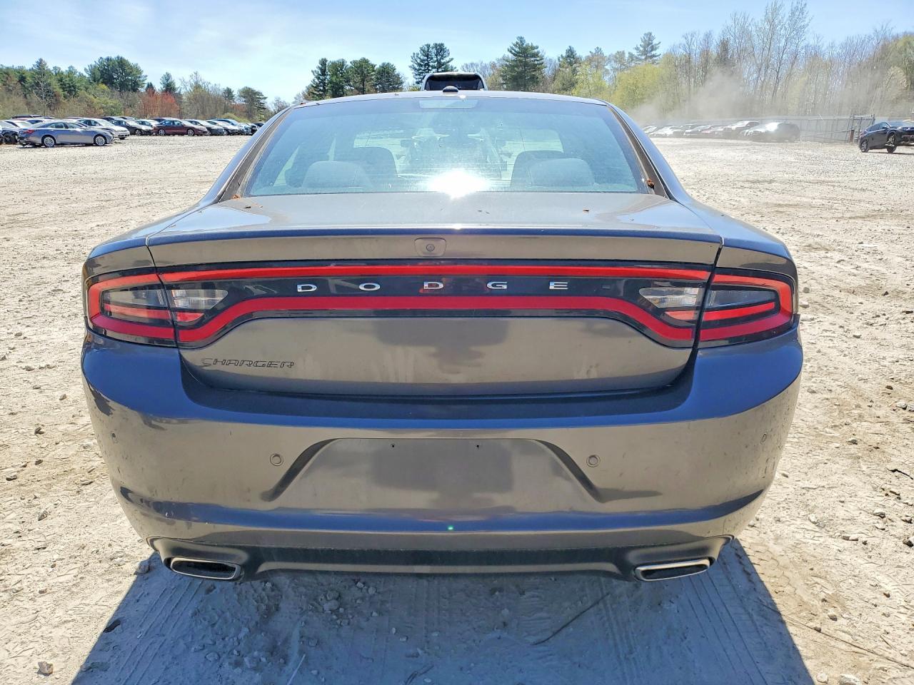 Dodge Charger Sxt