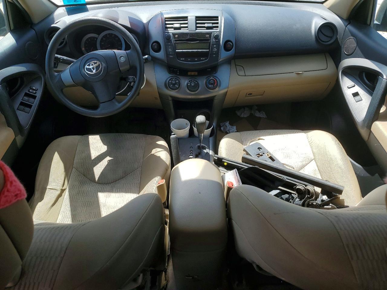 Toyota RAV4 Base