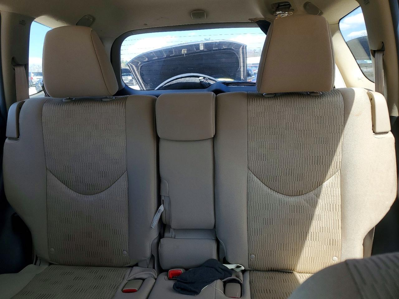 Toyota RAV4 Base