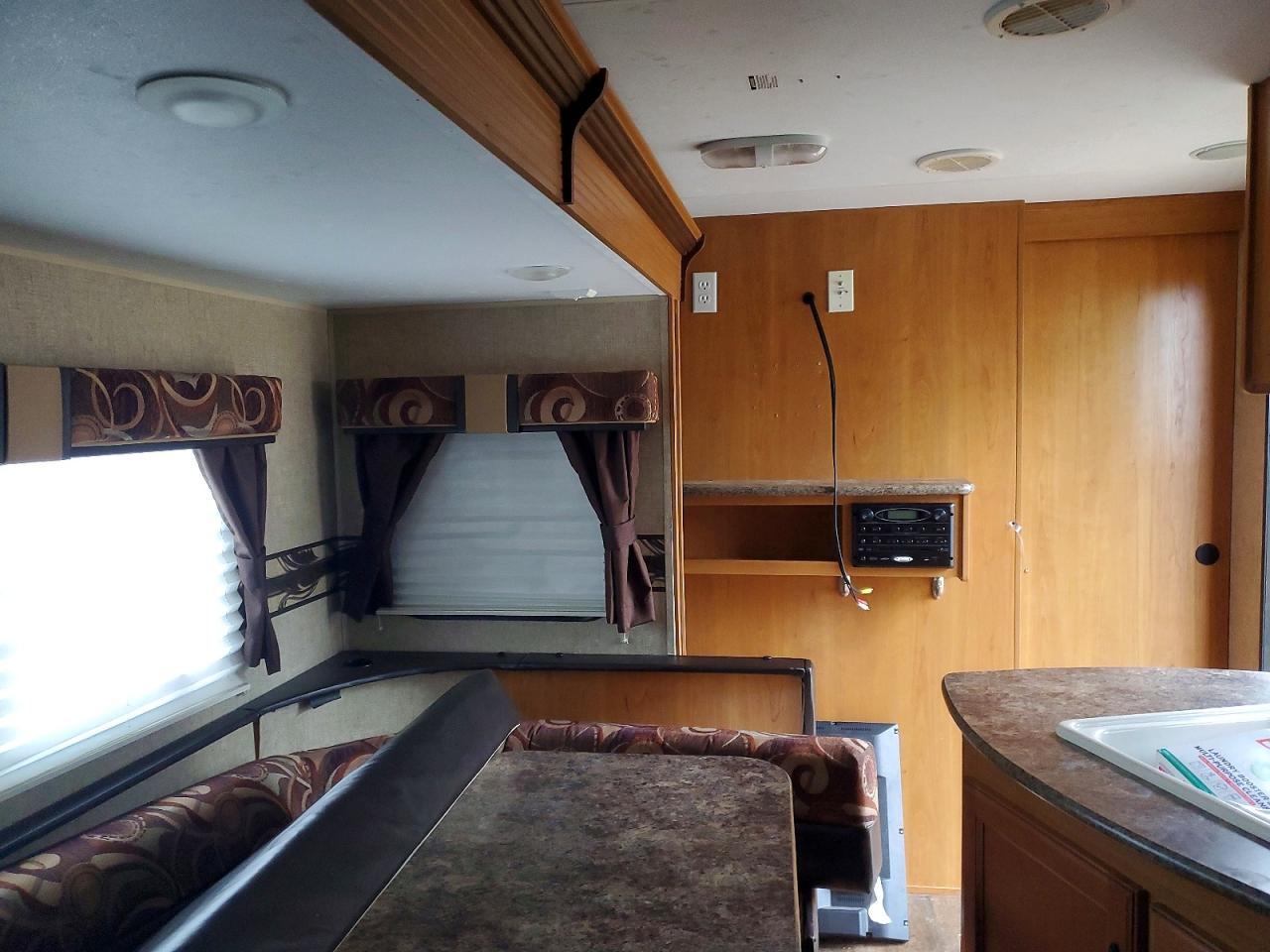 Kz Trailer