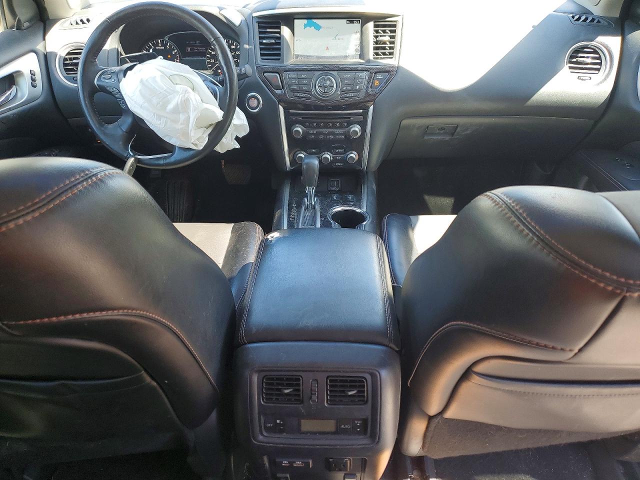 Nissan Pathfinder Sl
