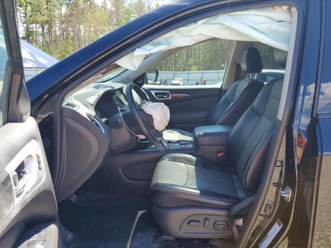 Nissan Pathfinder Sl