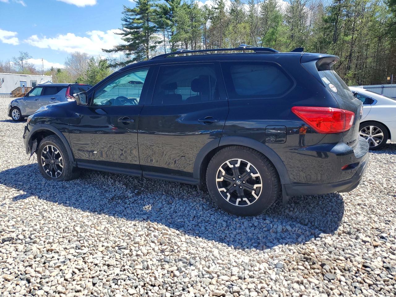 Nissan Pathfinder Sl