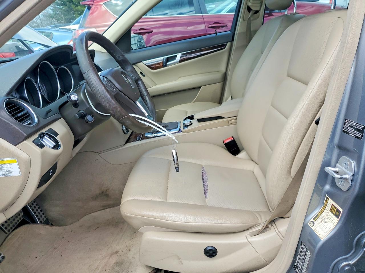 Mercedes-Benz C-Class 300 4matic